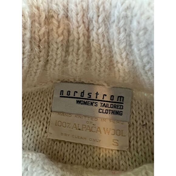 Vintage Nordstrom Cream Pink High Neck Cable Knit 100% Alpaca Wool Sweater Small - Picture 7 of 10